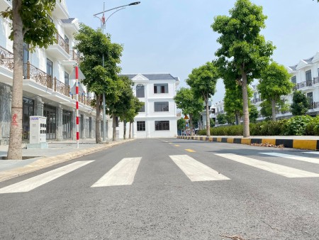 Đi đến slide 2