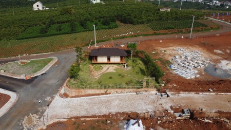 Đi đến slide 4