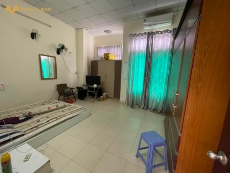 Nhà mặt tiền đường số 6, Quận 9, sổ hồng riêng diện tích 76m2, giá bán 3.15 tỷ, sổ sẵn