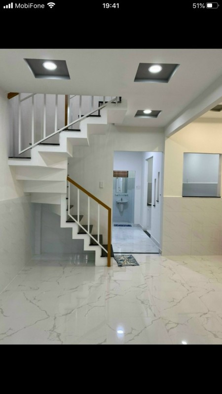 Bán nhà giá rẻ 4 phòng ngủ phường 22 Bình Thạnh giá bán 4.1 tỷ, bớt lộc, lh 0879685293