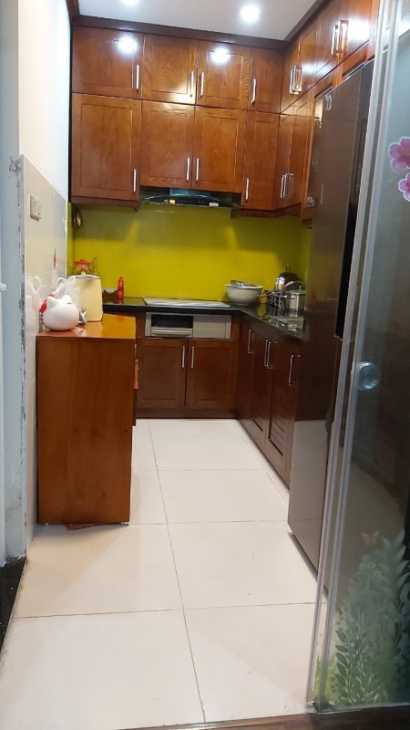 Bán căn hộ chung cư FLC Complex 36 Phạm Hùng, 70m2, 2pn, 1pk, 2vs. Full nội thất. Giá: 2,46 tỷ