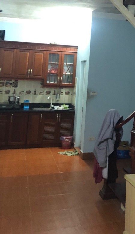 Nhà Nguyễn Văn Cừ ngõ thông Ngọc Lâm diện tích sử dụng 50m2, vào ở dược ngay