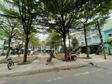 Đi đến slide 1