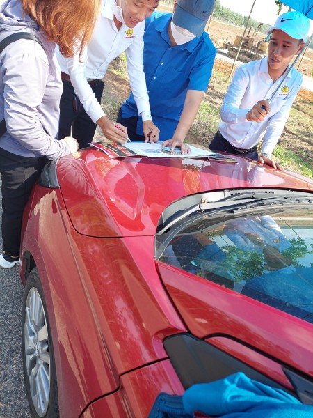 Đi đến slide 0