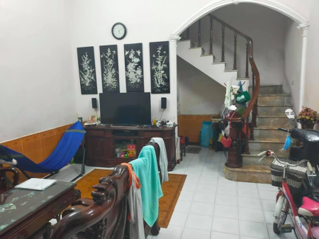 Chính chủ bán nhà Phan Đình Giót, diện tích 56m2, đường 10m, mặt tiền 11m giá chỉ 4.5 tỷ