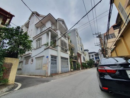 Bán nhà mặt chợ Tư Đình giá 11 tỷ, 65m2x6T mới tinh, có thang máy, kinh doanh cực đỉnh!!