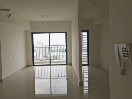 Bán căn hộ 3PN nội thất cơ bản, dtsd 109m2, tháp trung tâm giá 5.4 tỷ cam kết giá thật không ảo