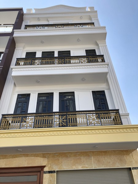 Bán nhà 3 lầu Ngay Kề Chợ, sổ hồng riêng giá bán 4 tỷ 350 pháp lý chính chủ, không tranh chấp