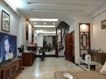 Bán nhà phố Quan Nhân diện tích 58m2, 6 tầng đúc chiều ngang 4m, giá bán chỉ 7.9 tỷ, sổ sẵn