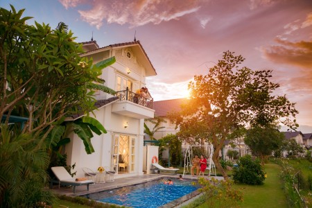 Bán Biệt thự nghỉ dưỡng khoáng nóng Vườn Vua Resort & Villas
