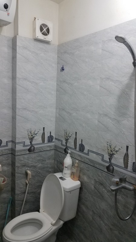 Bán nhà Tam Trinh, Hoàng Mai diện tích 19,2m2 mặt tiền 2,3m đầy đủ ngõ ô tô đi được giá 1tỉ750
