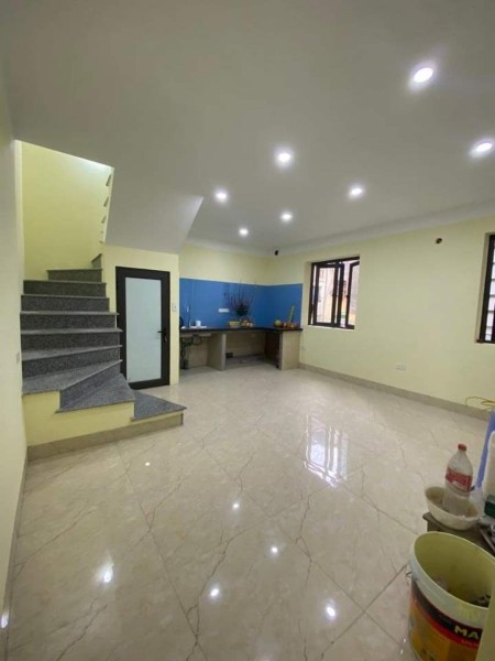 Chung cư Ba Đình Hà Nội, gần công viên thủ lệ 75M2, 3PN, oto đỗ cửa 10m ra đường lớn 2.26 TỶ