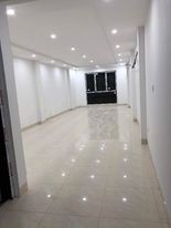Cho thuê nhà nguyên căn mặt tiền kinh doanh phố Hoàng Cầu, khu dân cư đông giá tốt