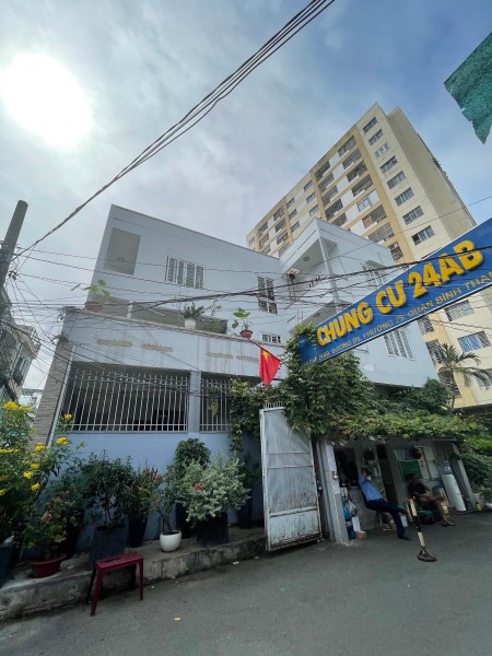 Cần bán gấp Lô góc 3 mặt thoáng Nguyễn Gia Trí ( D2) Quận Bình Thạnh diện tích 110m2