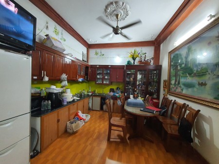 Phố Kim Hoa nhà dẹp yên tĩnh, gần hồ công viên vị trí đắc địa, tiện ích bạt ngàn giá tốt