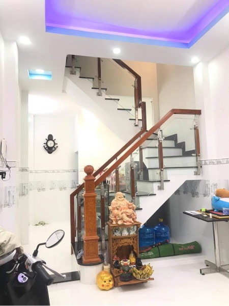 Chính chủ bán nhà hẻm xe hơi phường 15 Quận Tân Bình, thành phố Hồ Chí Minh, giá tốt