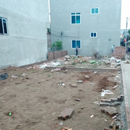 Cần bán 40m2 đất Mạch Lũng - Đại Mạch - Đông Anh giá hợp lí lh: 0986683071