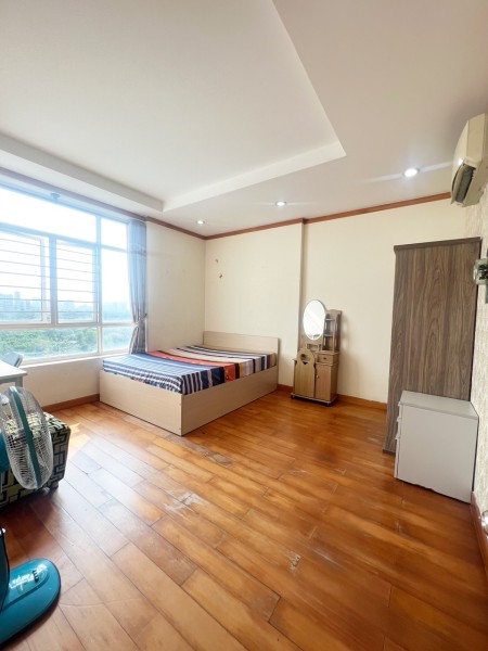 Phòng Master Rộng 30m2 Chung Cư Phú Hoàng Anh Gần ĐH Tôn Đức Thắng, RMIT