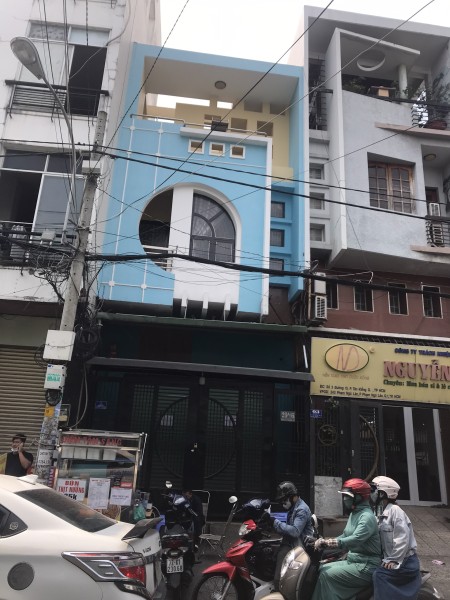 Cho thuê nhà 1 Trệt + 2 Lầu mặt tiền đường 15 Tân Quy khu dân cư đông đúc, giá tốt