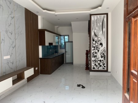 Cần bán gấp nhà Vân Canh Hoài Đức vị trí thoáng mát, diện tích 42m2, giá bán 2.99 tỷ