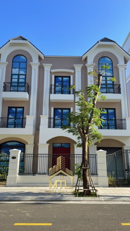 Đi đến slide 7