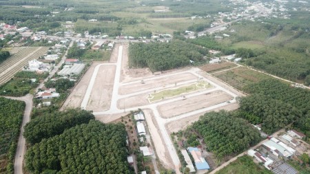 Siêu Trường Dự Án Đất nền Trung Tâm Huyện Phú Giáo măt tiền DT 741 54m pháp lý đủ