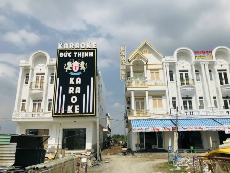 Đi đến slide 2