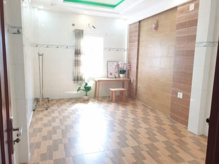 Cho thuê phòng trọ full nột thất, thoáng mát không chung chủ Quận 8, nội thất cơ bản