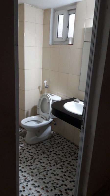 Cho thuê nhà nguyên căn số 6 ngõ 320 phố Định Công diện tích sử dụng 77m2, lh 0949151465