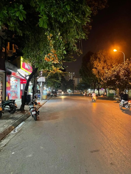 Chính chủ cần bán gấp 58m2 đất mặt phố Phương Canh, đường ô tô tải, kinh doanh sầm uất, chỉ 6.3 tỷ