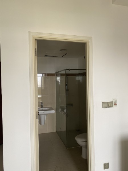 Cần bán gấp căn hộ chung cư The Era Town giá bán chỉ 1.55 tỷ, pháp lý chính chủ, giá tốt