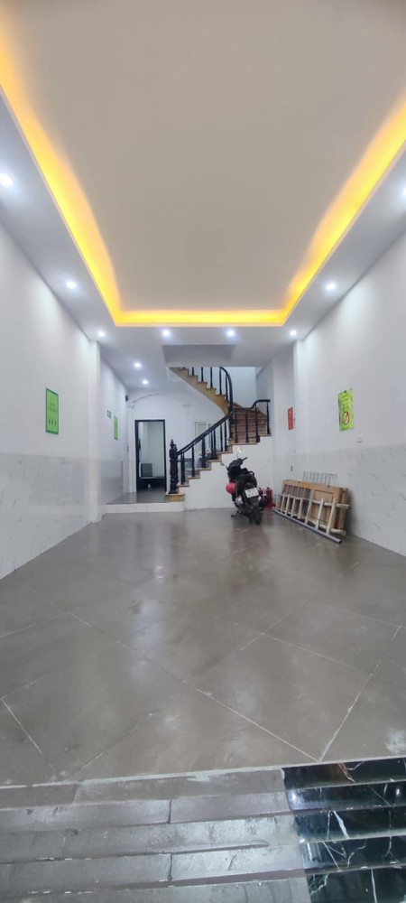 Đi đến slide 4