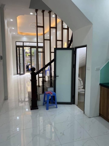 Nhà mới Kim Giang Đại Kim Hoàng Mai 43 m2 4 tầng 3.5 m mặt tiền 3.85 tỷ