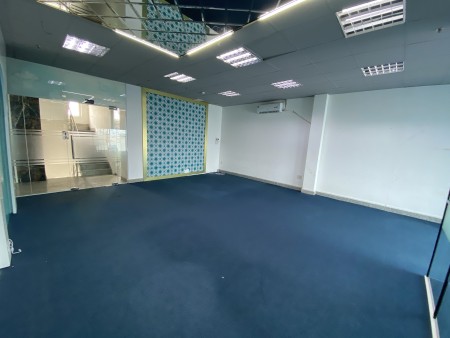 Giảm 30% giá Văn phòng Quận 3 mặt đường Cách Mạng Tháng 8 diện tích sử dụng 80m2