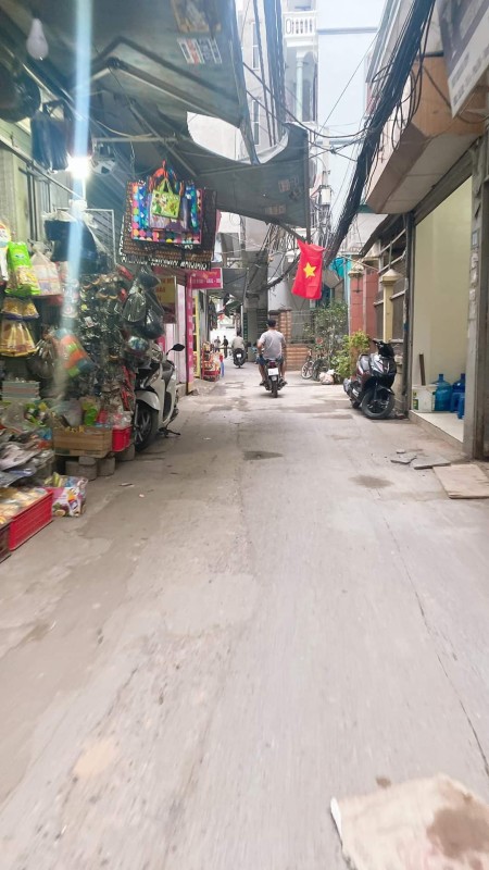 Đi đến slide 8