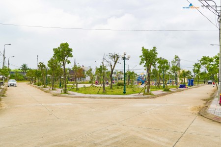 Chỉ với 680tr bạn đã sở hữu ngay lô đất đẹp tại trung tâm Trung tâm hành chính xã