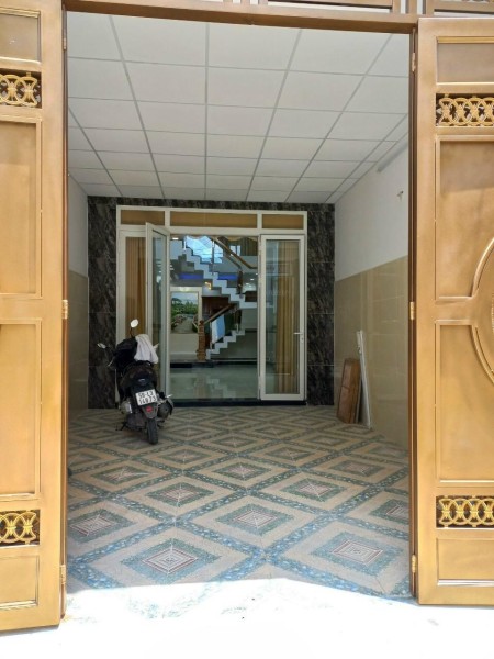 Chủ cần bán gấp nhà ấp Mỹ Hòa Tân Xuân Hóc Môn diện tích sử dụng 54m2 giá chỉ 3 tỷ 2