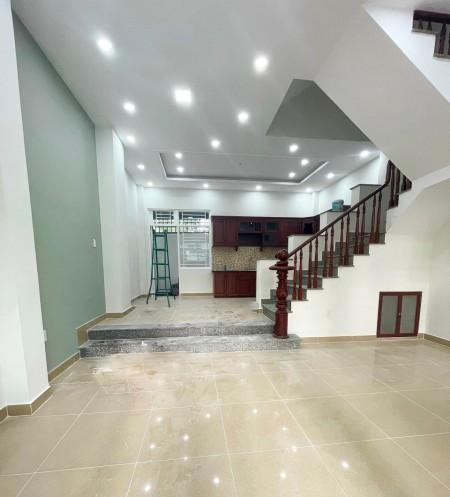Nhà Tăng Bạt Hổ, Quận Bình Thạnh, tiện ích đầy đủ bao công chứng, pháp lý chính chủ
