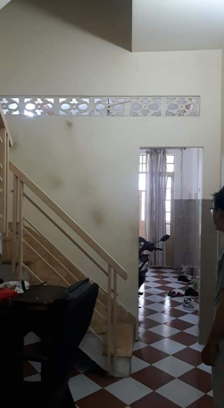 Bán nhà đường Phan Huy Ích, phường 12, Quận Gò Vấp, khu dân cư đông đúc, giá tốt đầu tư