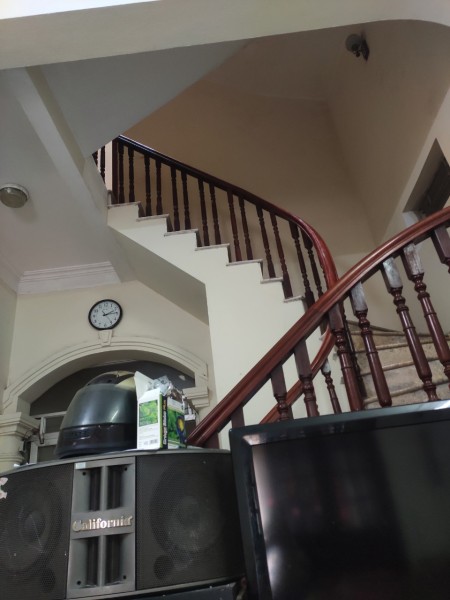 Nhà gần KĐT Văn Quán diện tích 33m2 đúc 4 tầng, tặng gần hết nội thất vip, giá bán 2.65 tỷ