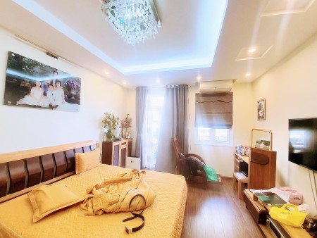 Bán Nhà đẹp Cao Lỗ, Đông Anh, 51m-giá nhỉnh 4.3 tỷ gõ thông, vài bước chân tới chợ