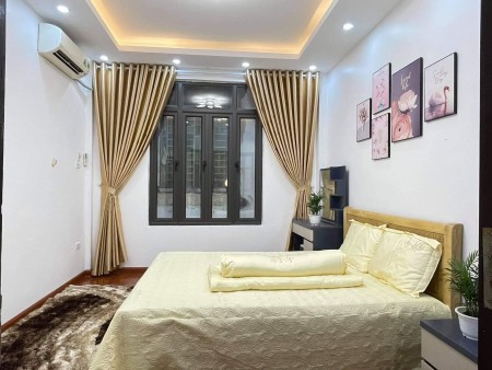 Cổ Nhuế, Cận Phố, Nhà sang, ở sướng, Ô TÔ Đỗ Cửa, kinh doanh tốt giá bán chỉ 6.99 tỷ