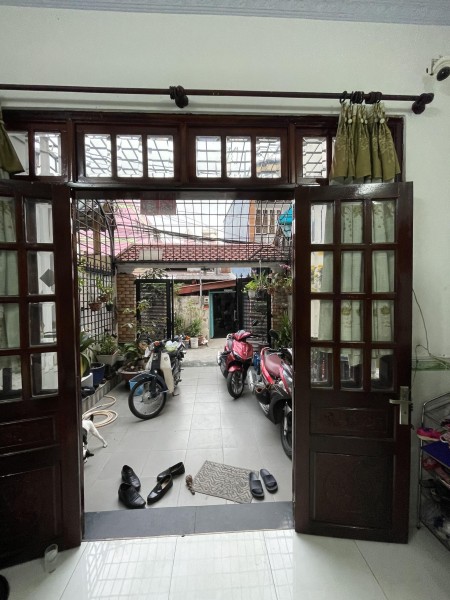 Bán nhà 4 tầng Lê Văn Thọ diện tích sử dụng 105m2 xe hơi tới ngõ giá nhỉnh 7 tỷ Gò Vấp