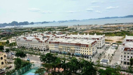 Chính chủ cần bán nhanh Shophouse Sun Europe áp góc liên hệ xem 0979425146