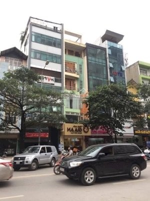 Cần gấp nhà mặt phố Lạc Trung 70m2 x 5 tầng, mặt tiền 4.5m, vỉa hè rộng, vị trí nhất đẹp phố