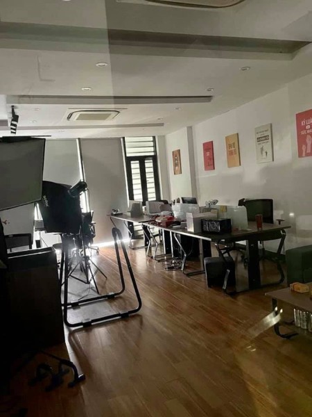Đi đến slide 6