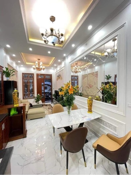 Bán nhà nguyên căn đẹp như khách sạn nội thất đẳng cấp ngõ ngách thông tứ tung, giá tốt
