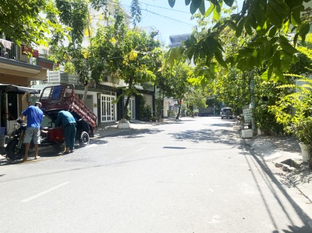 Bán lô đất mặt tiền đường số phường Tân Quy, Quận 7 giá thương lượng chính chủ