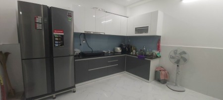 Bán nhà Quân7 hẻm 803 giá siêu rẻ, nhiều tiện nghi giá 5.1 tỷ HXH