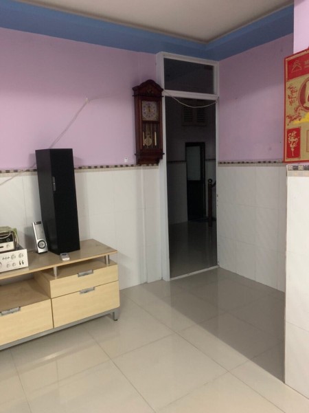 Bán nhà nguyên căn chính chủ dtsd 42.6m2, 2 tầng Nguyễn Thị Thập trung tâm Quận 7, giá 4.15 tỷ